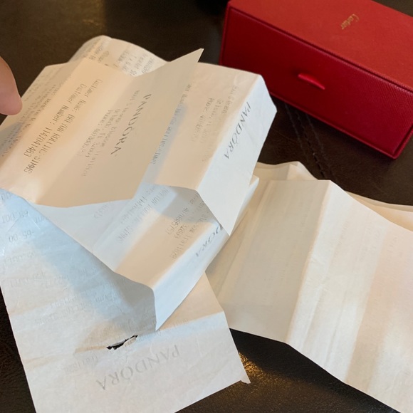 Pandora - Picture 2 of 6